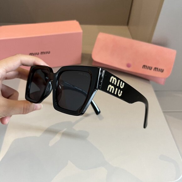 Miu Miu Black Square Sunglasses main image 5